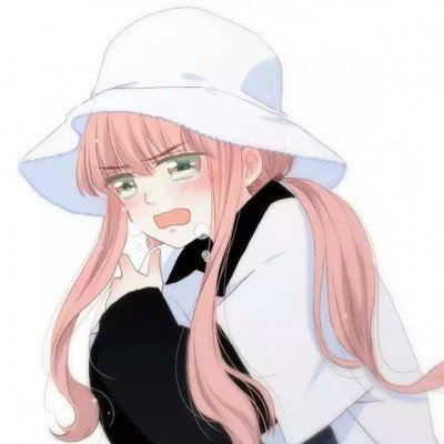 女司机在高速开车化妆理直气壮